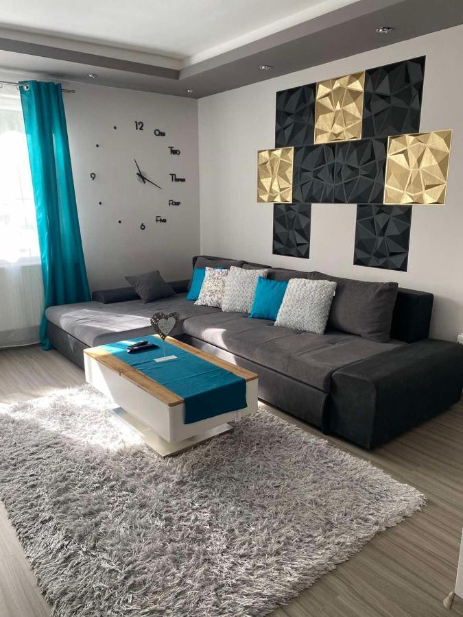 Gabrielle2 Apartman Debrecen Eksteriør billede