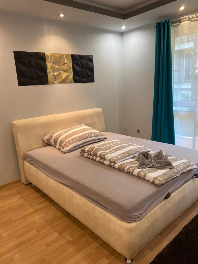 Gabrielle2 Apartman Debrecen Eksteriør billede